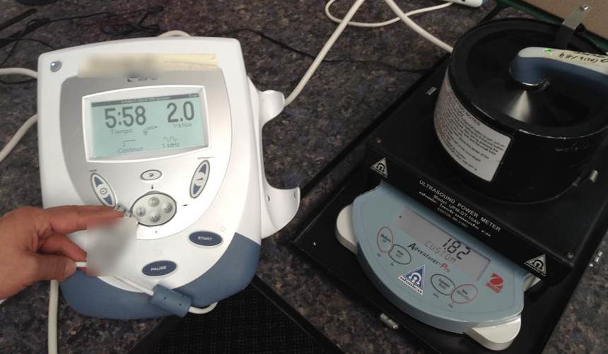 Verificación de potencia de un ultrasonido con medidor certificado